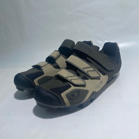 Giro Men's size 12 Cycling Shoes - Black and Tan - Picture 3 of 14